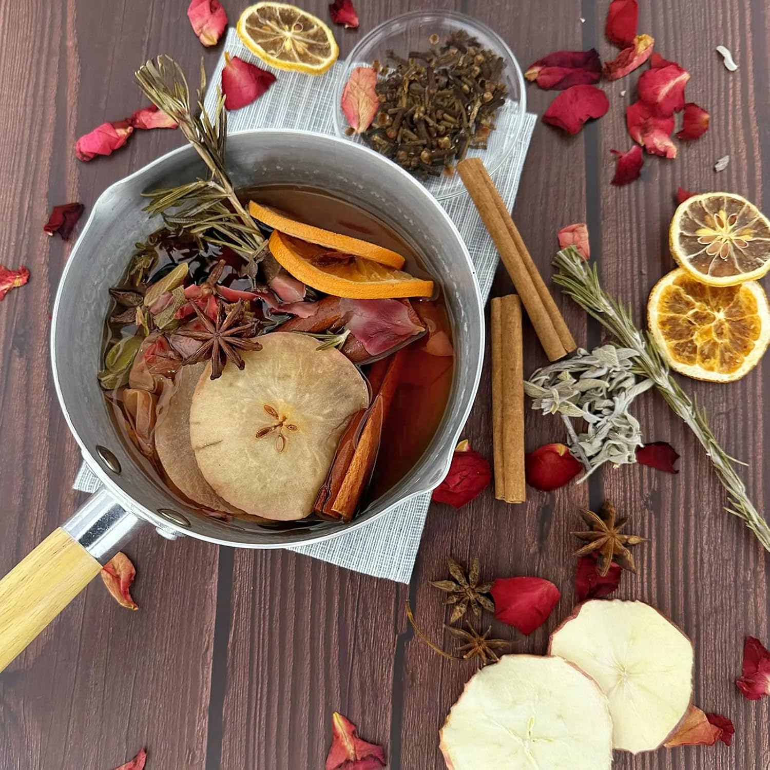 Simmering Potpourri, Simmer Pot Potpourri - Dried Orange Slices, Cinnamon, Cloves, Apple Slice, Rosemary, Apple Slice, Perfect Christmas House Warming Hostess Gift